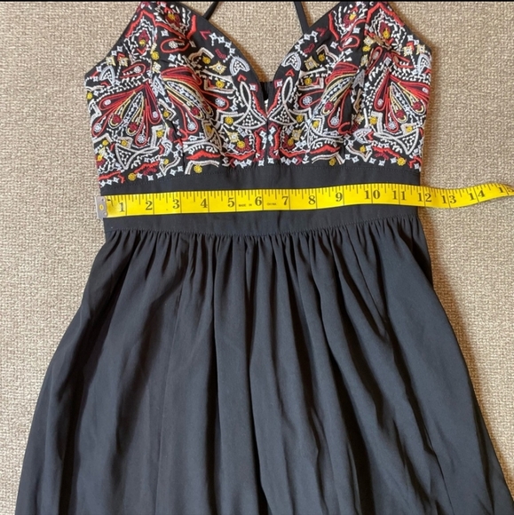 NWT Abercrombie and Fitch Floral Embroidered Maxi Dress - Picture 8 of 9